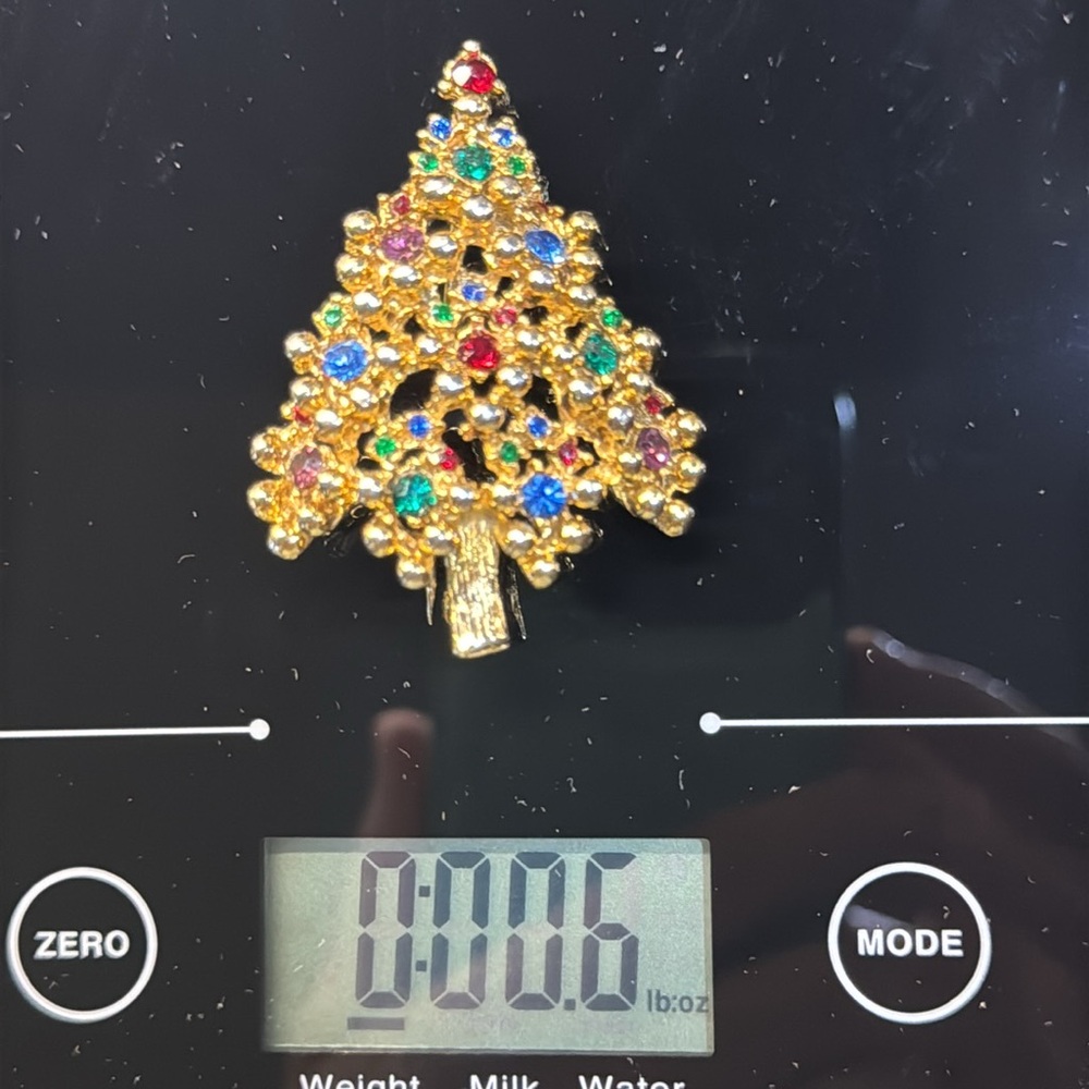 Christmas Tree Brooch - Picture 5 of 5